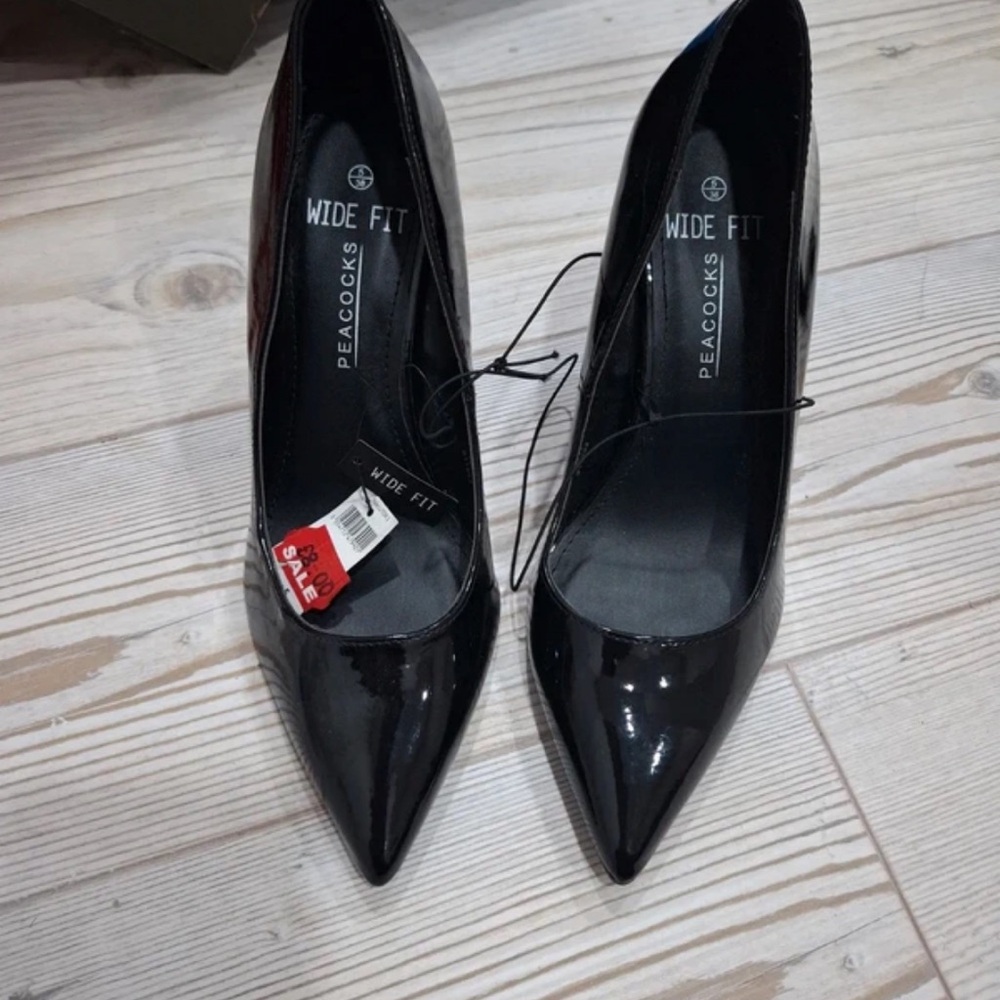 Peacocks Women's Black Patent Heels